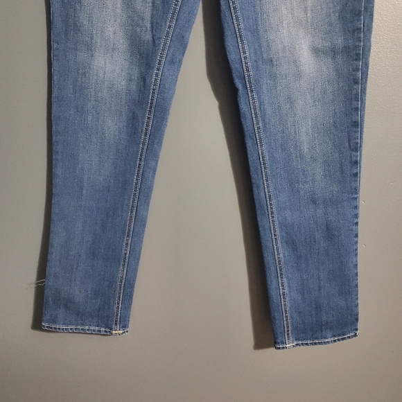 Est 1946 Denim Womens Classic Blue Embroidered Jeans Size 6 - Picture 3 of 7